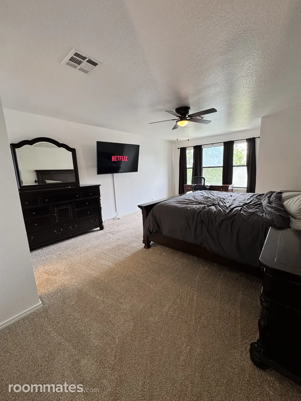 Room for rent in Kyle, TX $1050, house