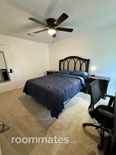 Room for rent in Kyle, TX $775, house