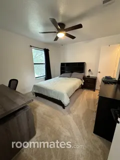 Room for rent in Kyle, TX $750, house