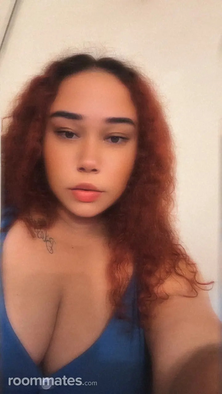 Profile photo 4 of 4