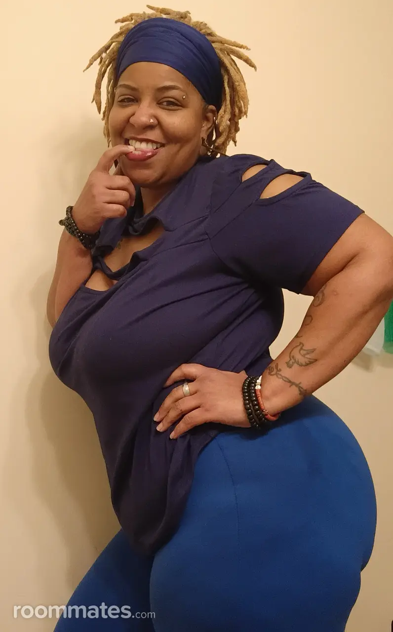 Profile photo 8 of 11