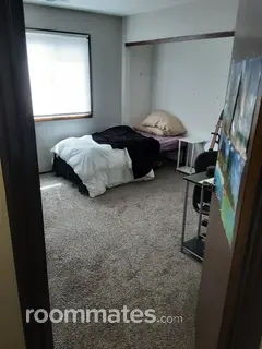 Room for rent in Milwaukee, WI $650, condo