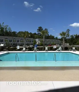 Room for rent in Savannah, GA $800, townhouse