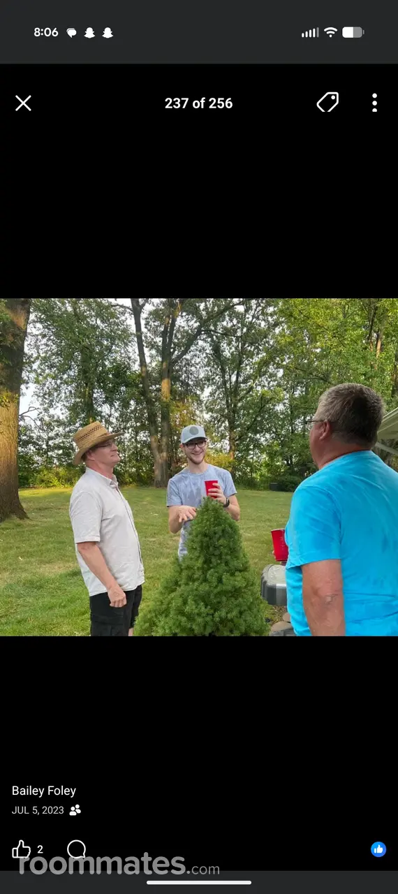 Profile photo 5 of 5