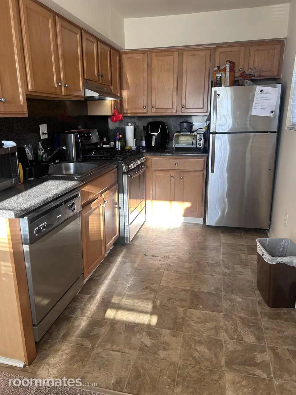 Profile photo 3 of 10