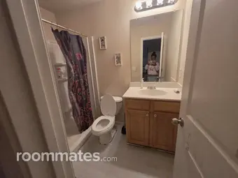 Room for rent in Atlanta, GA $580, townhouse