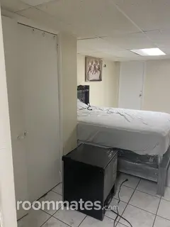 Room for rent in Paterson, NJ $1000, house