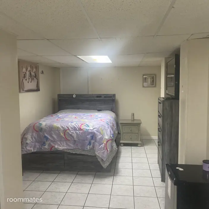 Room for rent in Paterson, NJ $900, house
