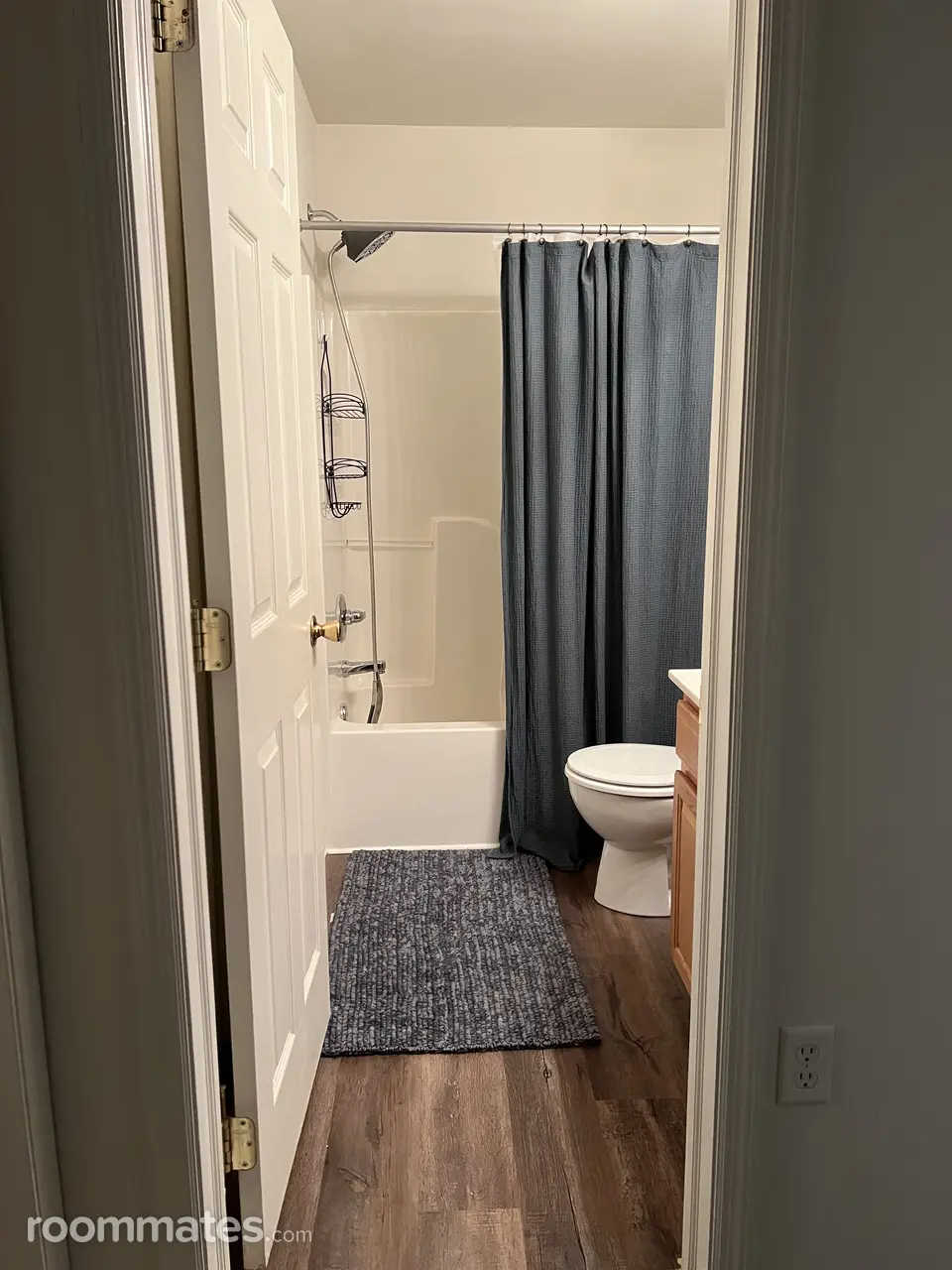 Profile photo 5 of 8