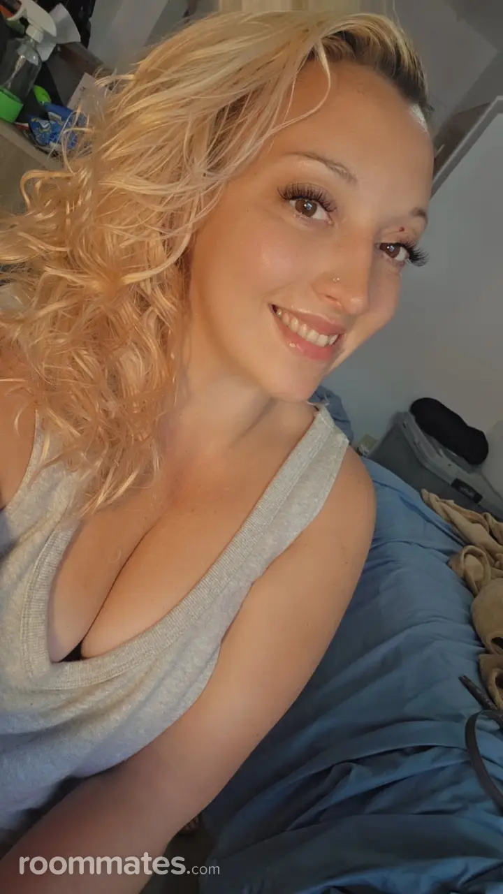 Profile photo 4 of 5