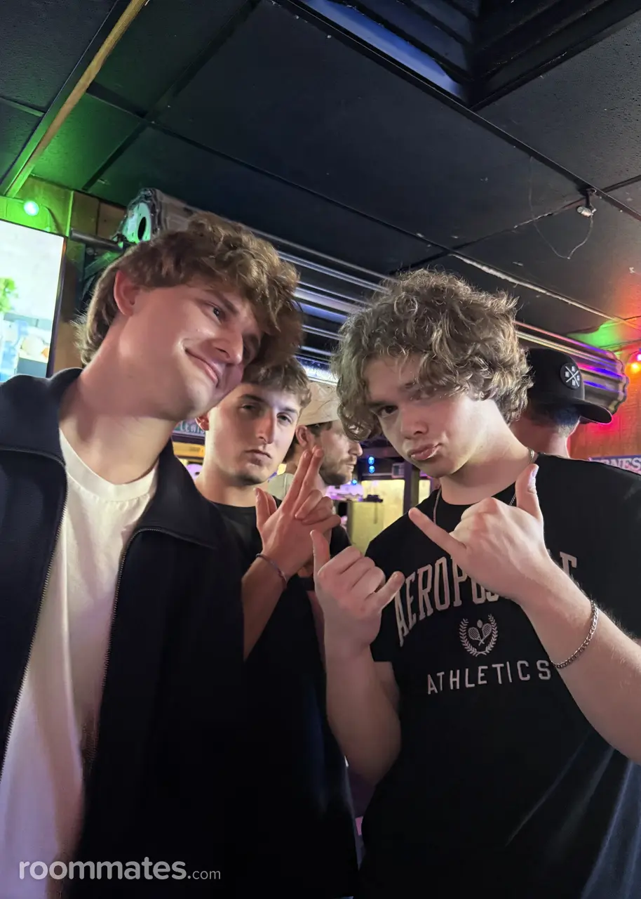 Profile photo 2 of 4