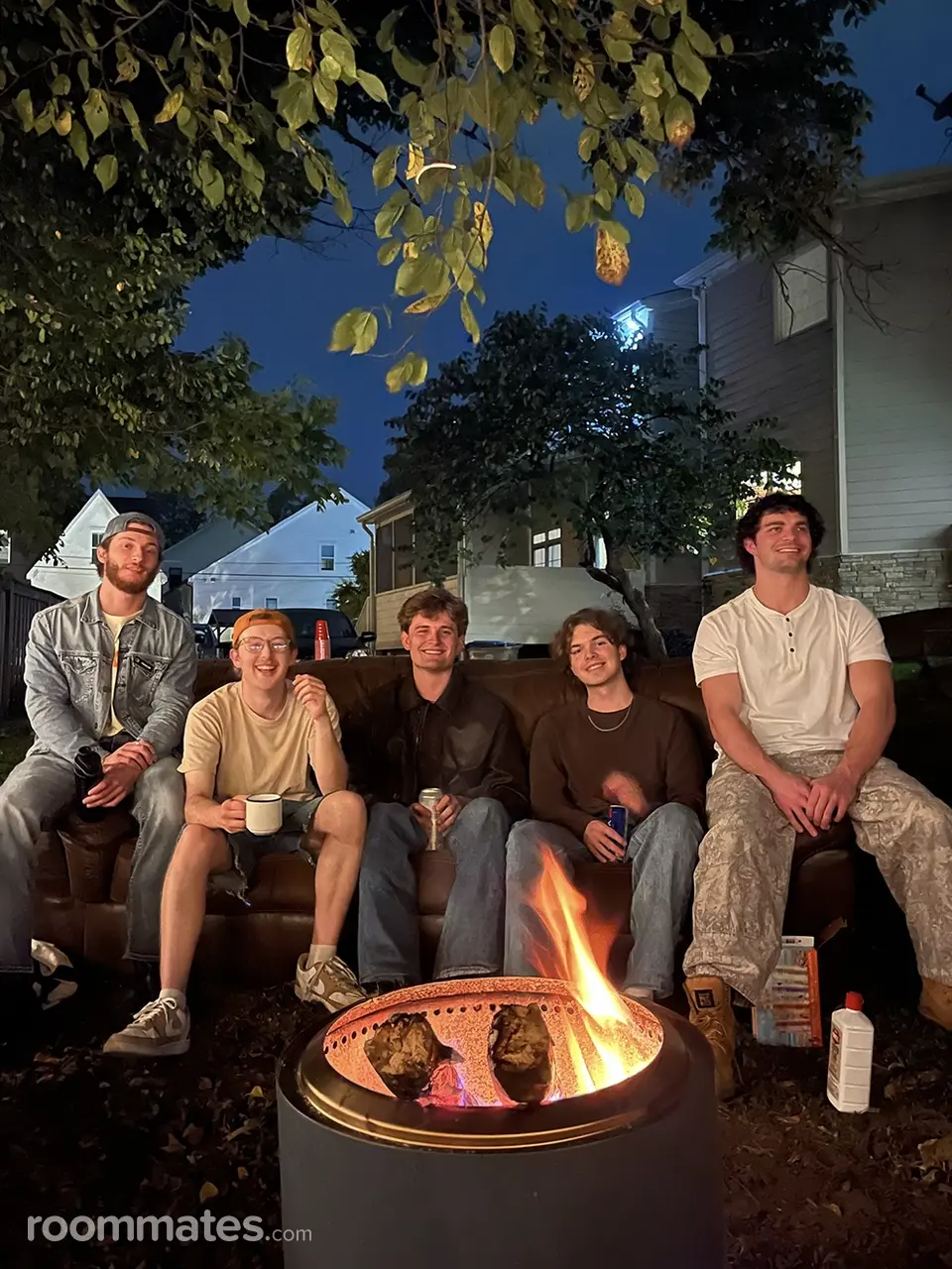 Profile photo 4 of 4