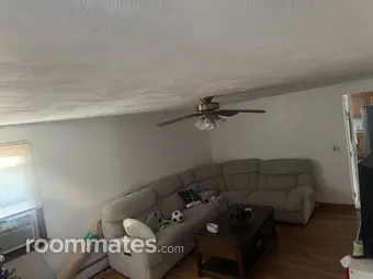 Room for rent in Providence, RI $1000, house