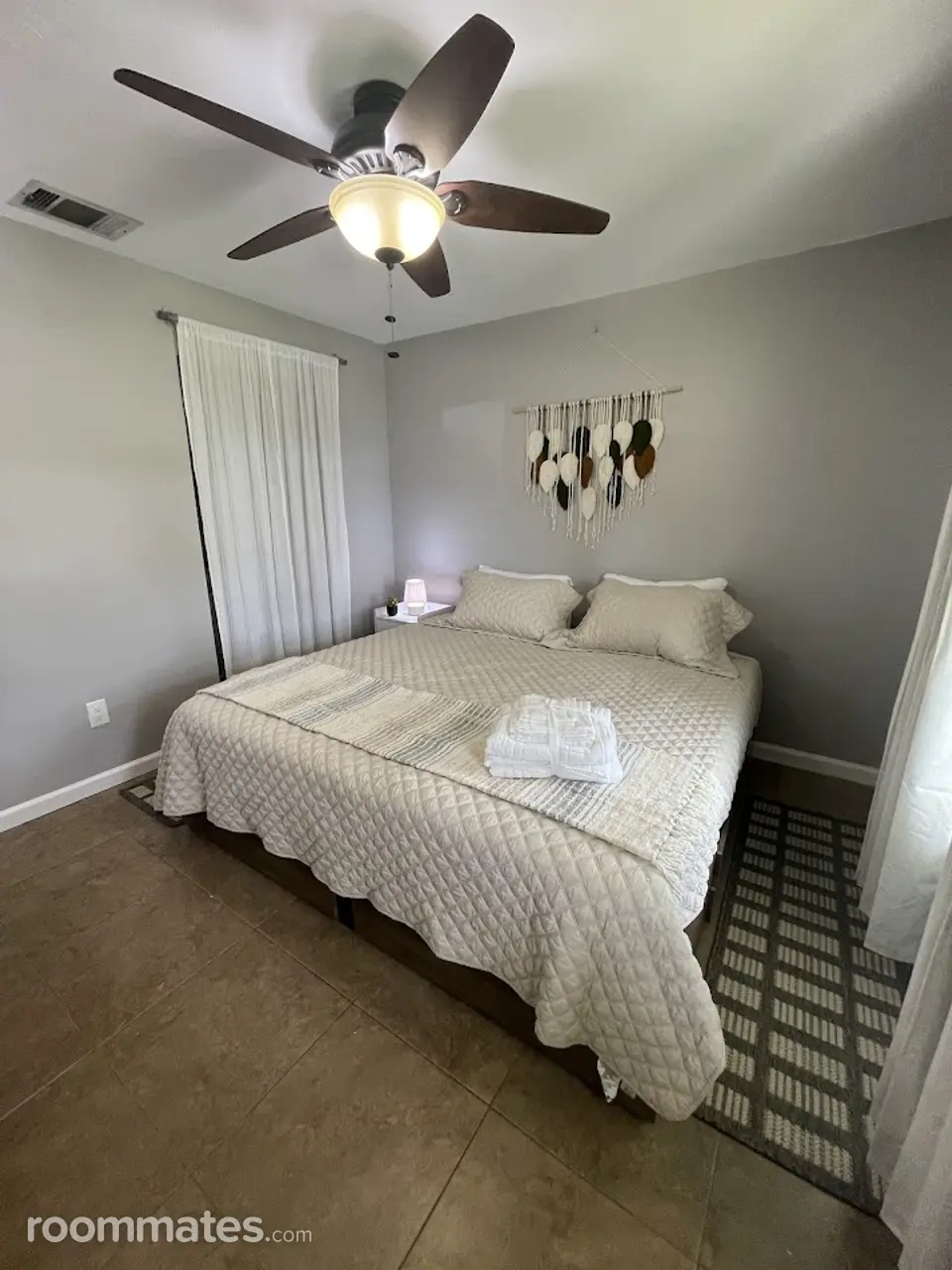 Profile photo 2 of 14