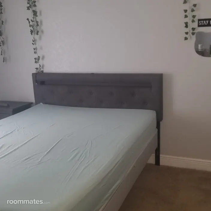 Room for rent in Haines City, FL $800, house