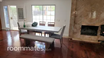Room for rent in Riverside, CA $1200, house