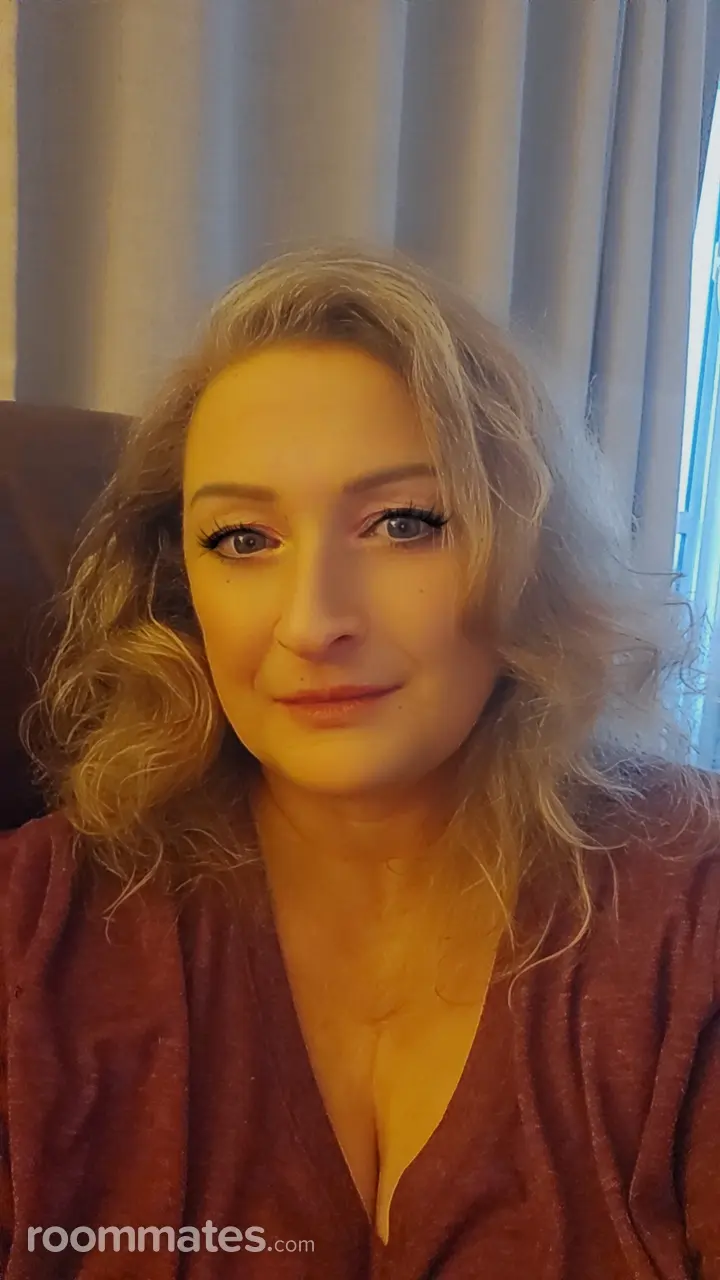 Profile photo 13 of 13