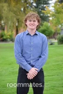 Roommate looking Milwaukie, OR, $1000