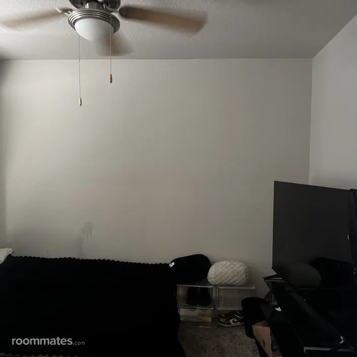 Room for rent in Brooksville, FL $800, house
