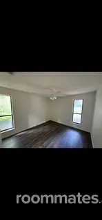 Room for rent in Gainesville, FL $700, house