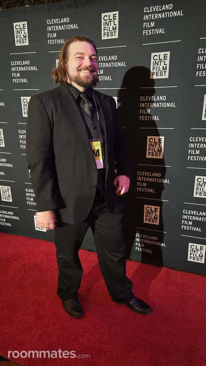 Profile photo 2 of 3