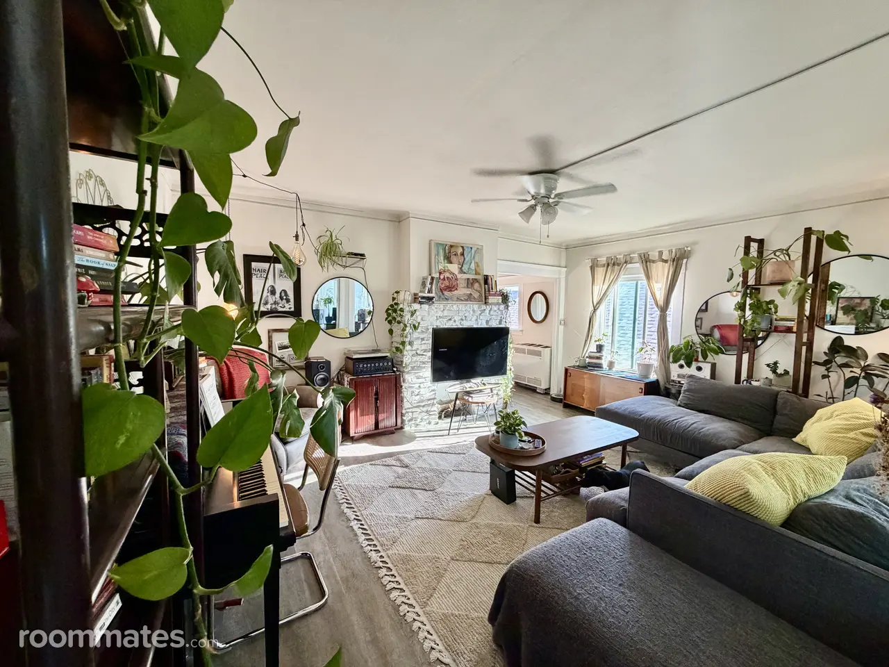 Profile photo 2 of 3