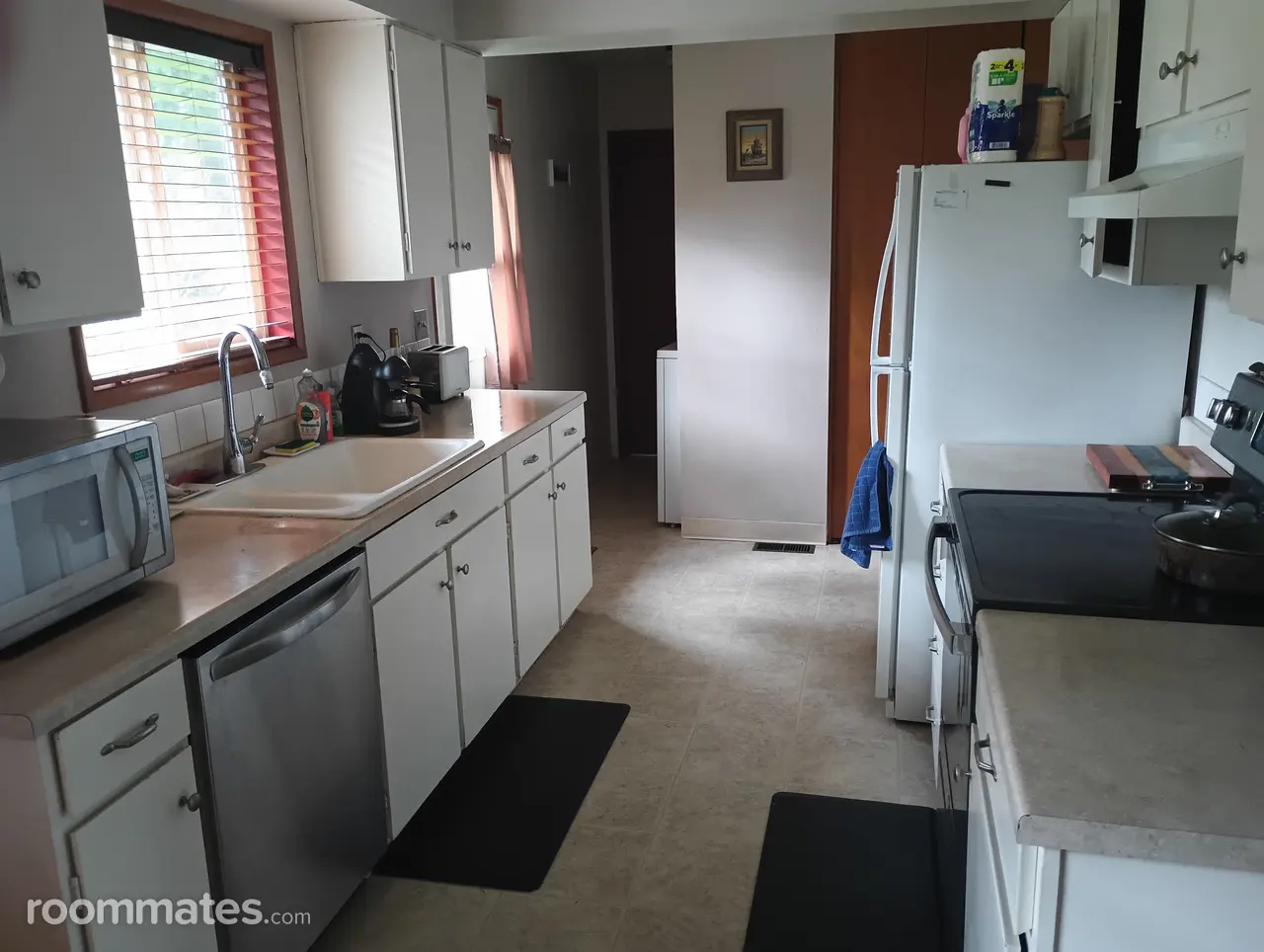 Profile photo 3 of 8