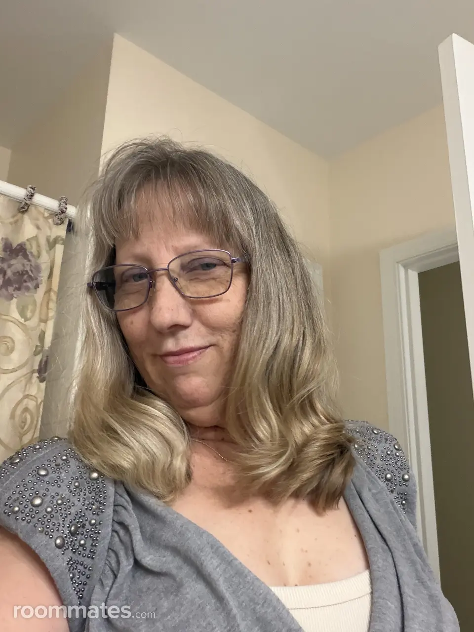 Profile photo 8 of 8