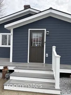 Room for rent in Shrewsbury, VT $950, house