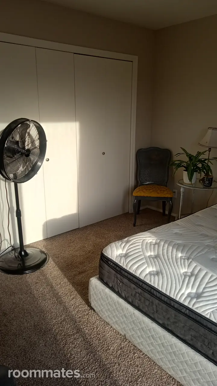 Room for rent by ALEX in Scottsdale, AZ · Roommates.com