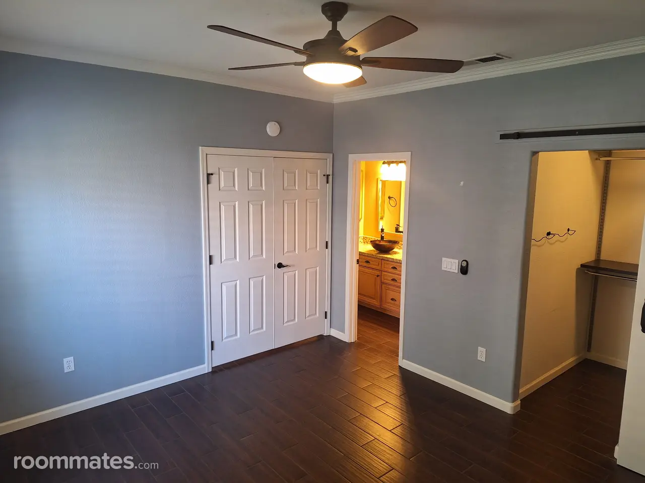 Profile photo 2 of 8