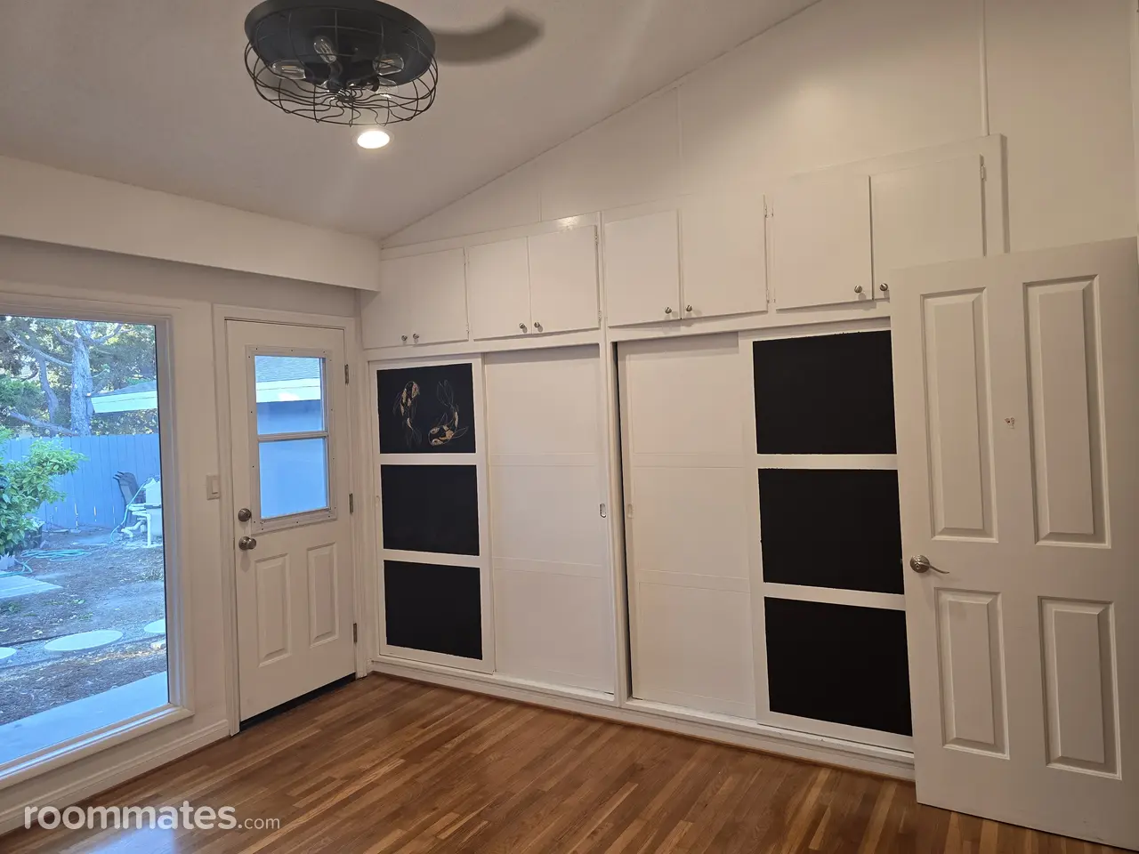 Profile photo 8 of 10