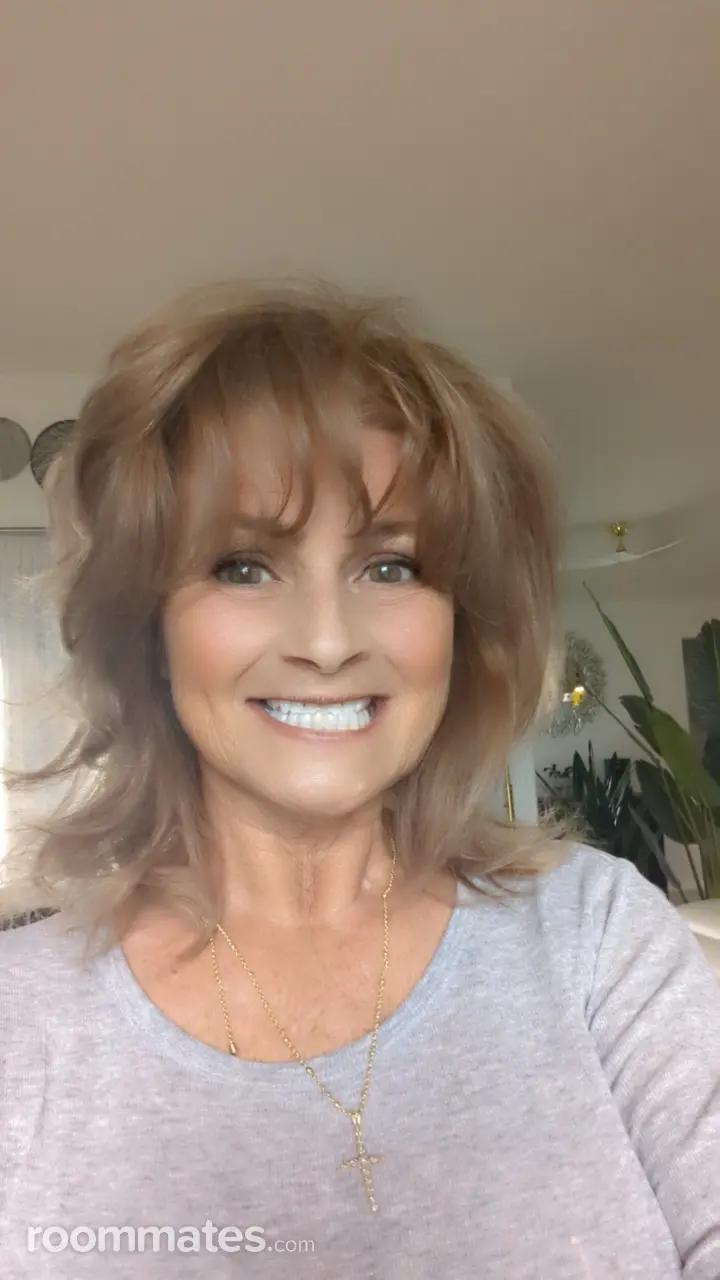 Profile photo 8 of 8