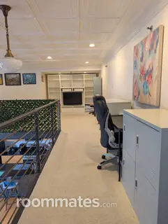 Room for rent in Pittsburgh, PA $900, house