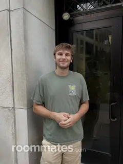 Roommate looking Mission Hill, MA, $1200