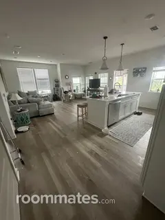 Room for rent in Orange Beach, AL $950, house