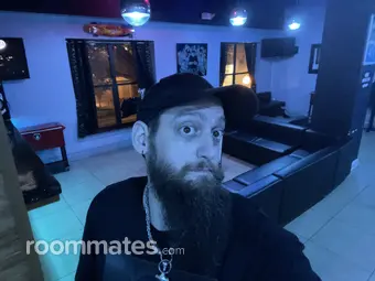 Roommate looking Saint Petersburg, FL, $800