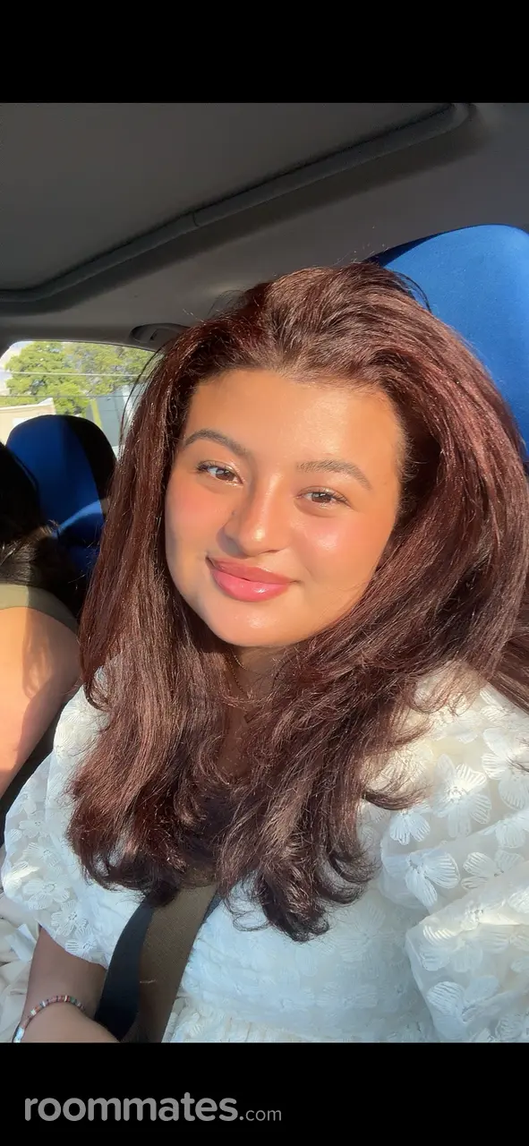 Profile photo 6 of 6