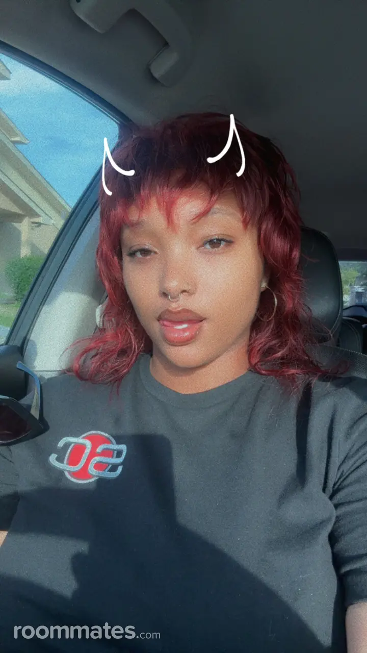 Profile photo 2 of 4