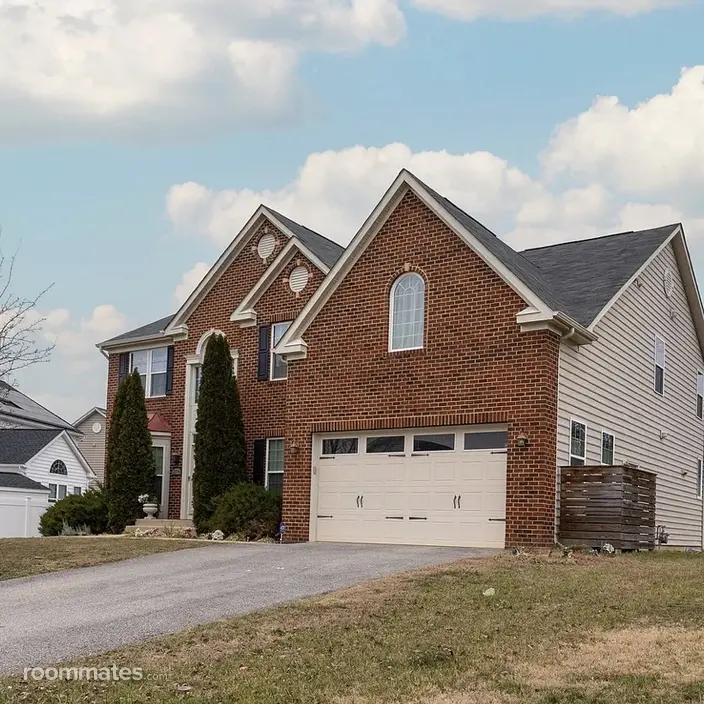 Room for rent in Waldorf, MD $900, house