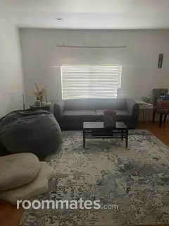 Room for rent in Granada Hills, CA $1500, house