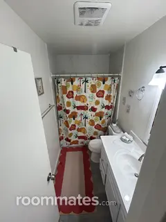 Room for rent in North Hollywood, CA $1230, house