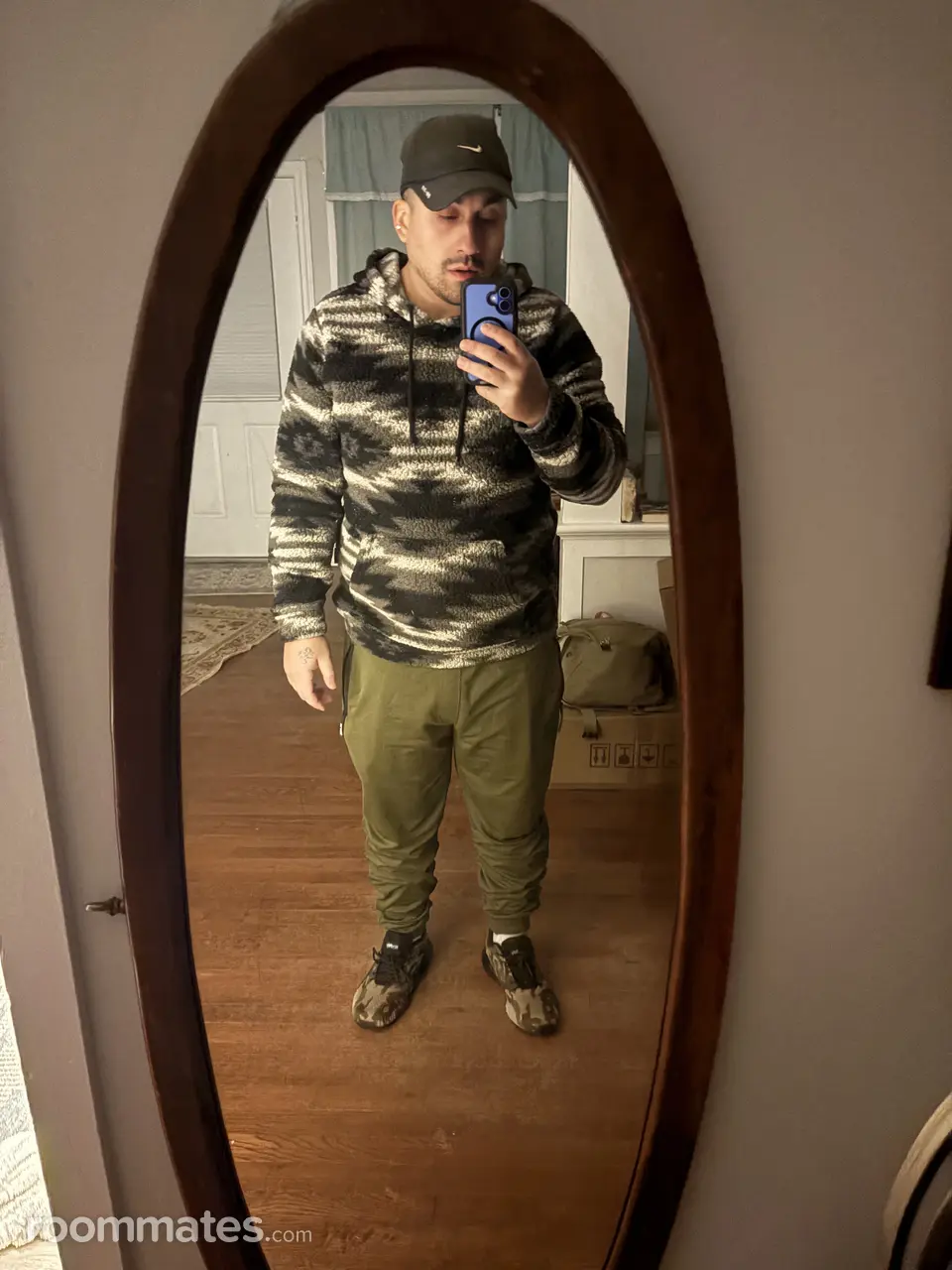 Profile photo 9 of 17