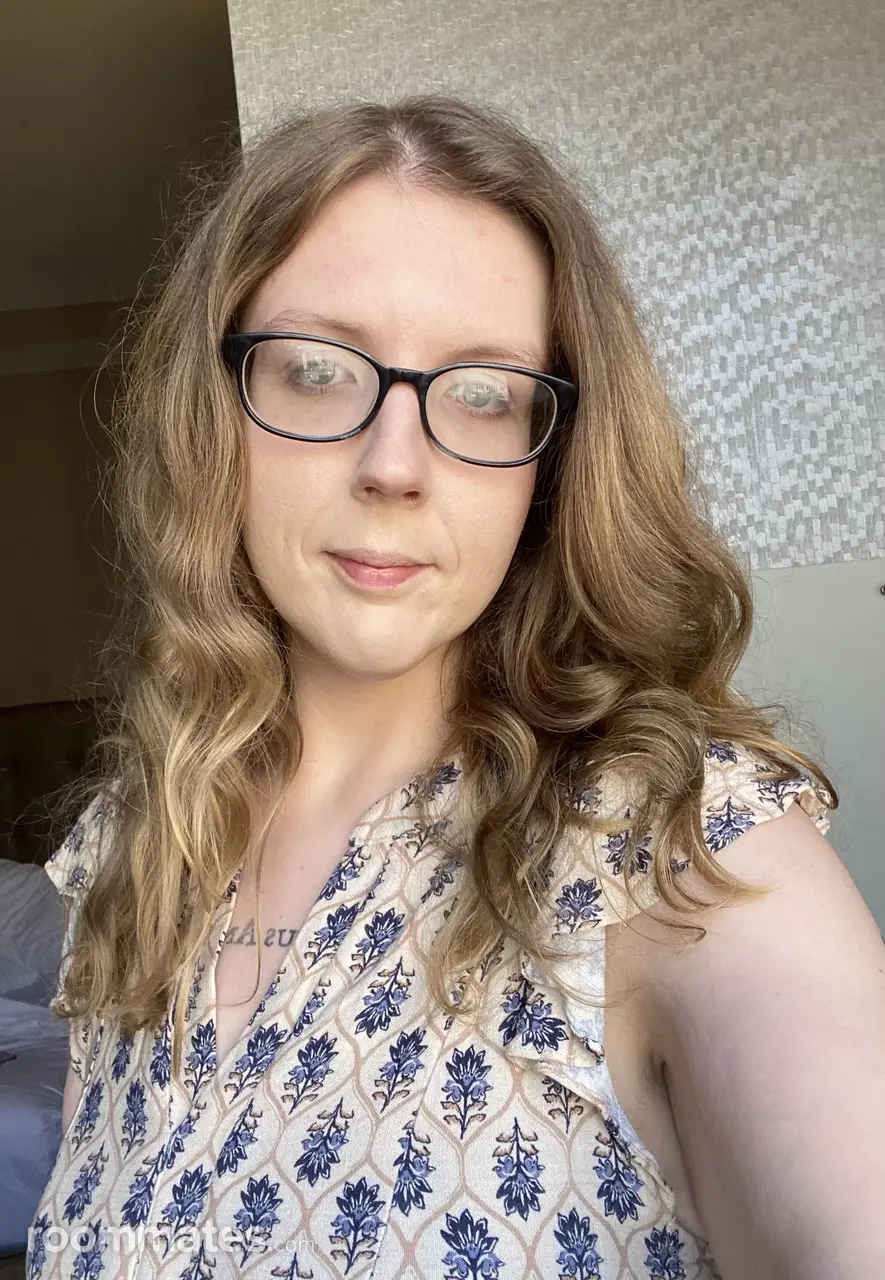 Profile photo 4 of 5
