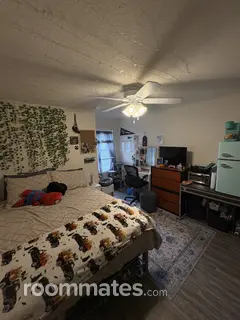Room for rent in Orlando, FL $980, house