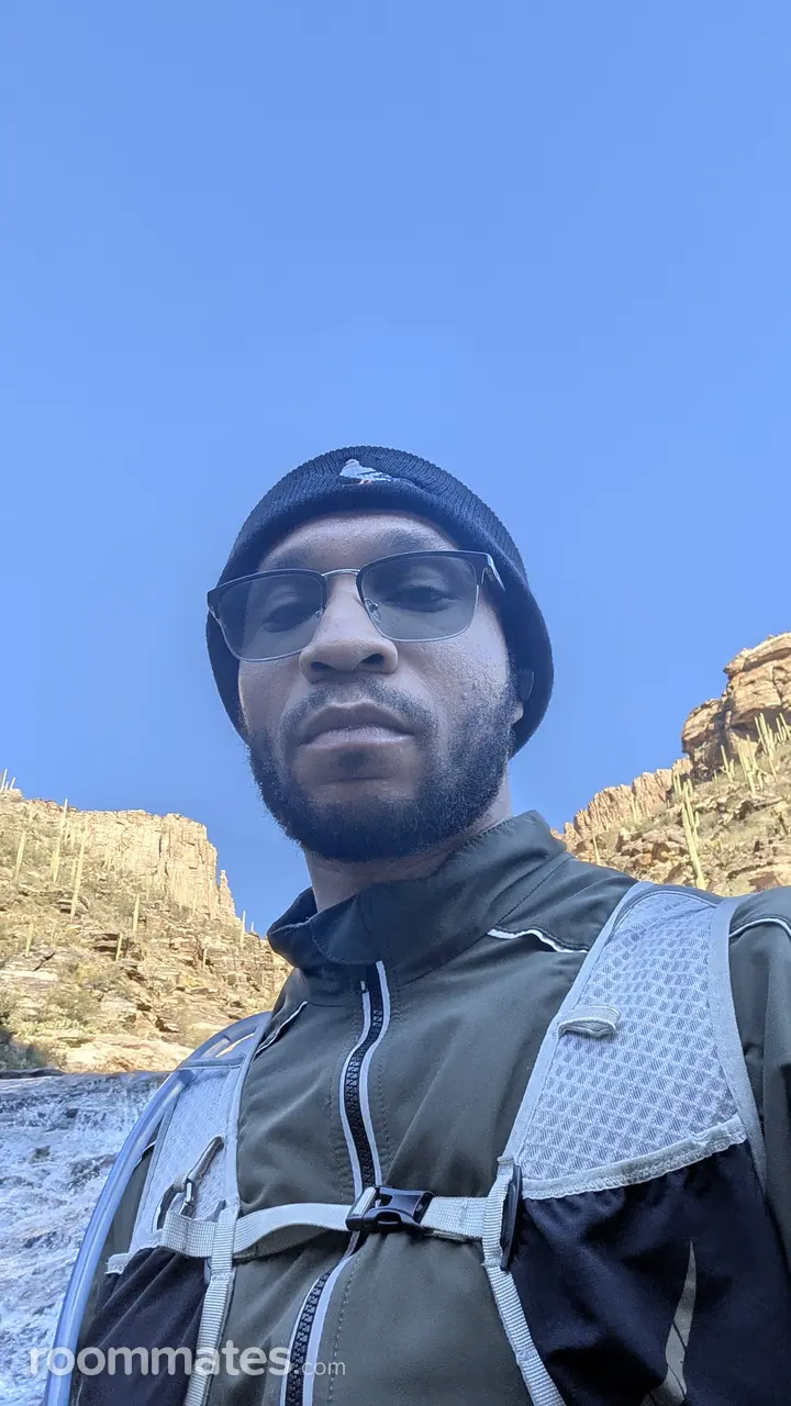 Profile photo 4 of 4