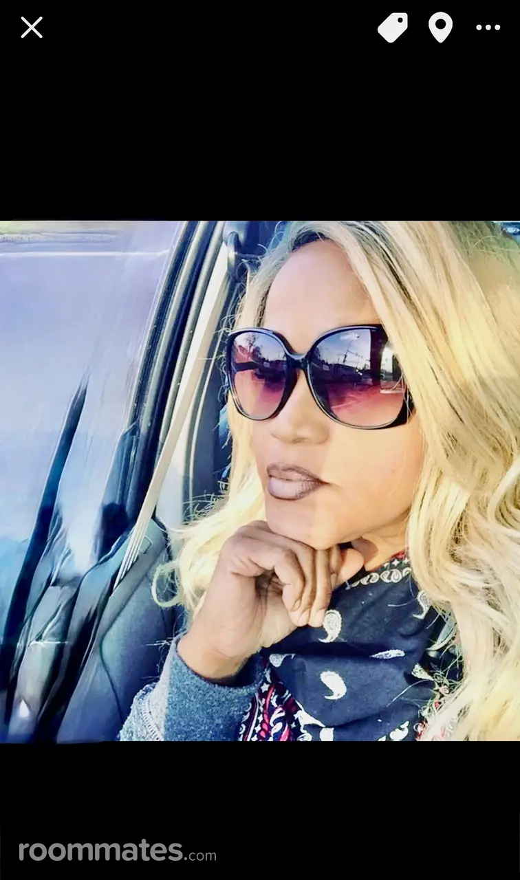 Profile photo 2 of 3