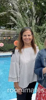 Roommate looking Cary, NC, $1000