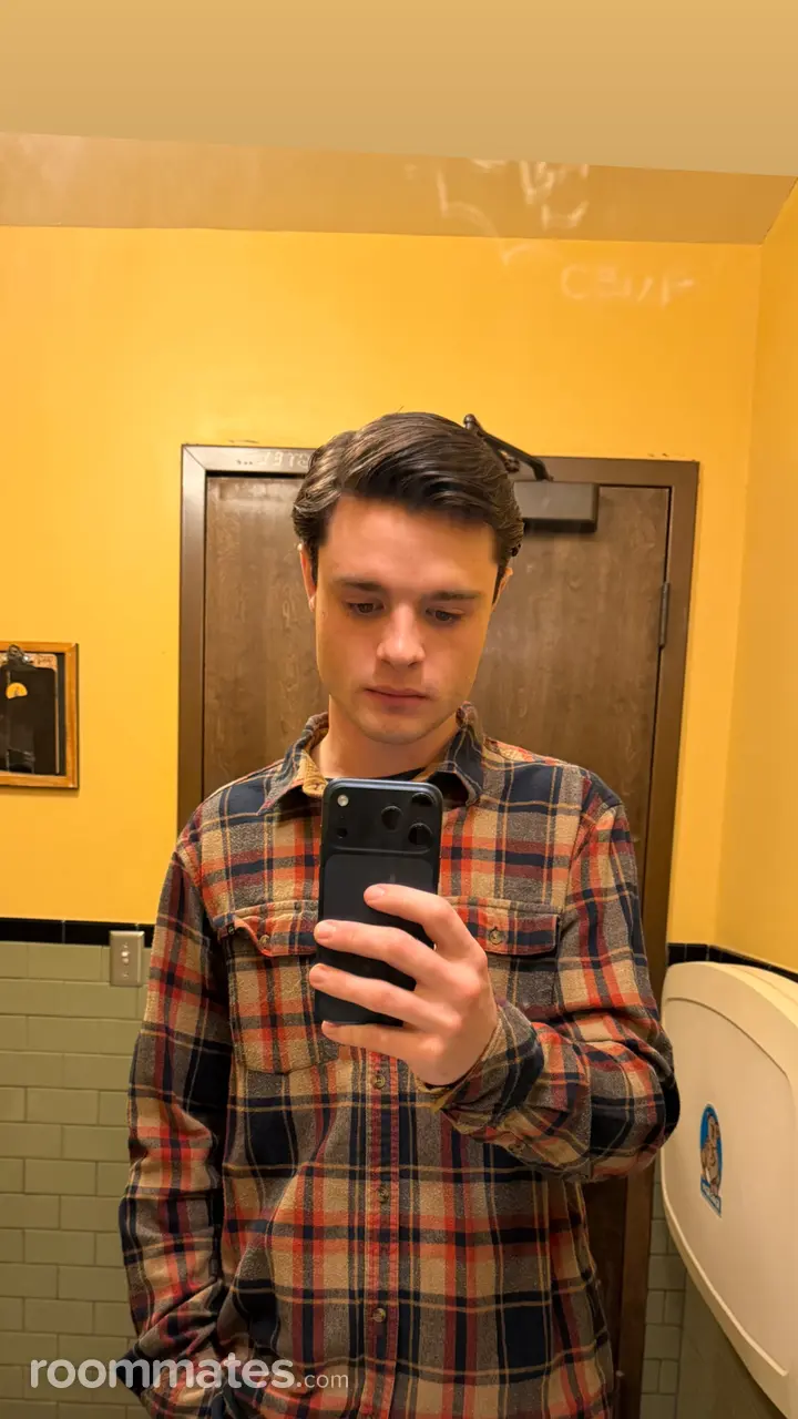 Profile photo 5 of 15