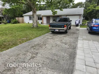 Room for rent in Palm Bay, FL $625, house